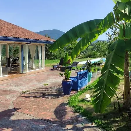 Habitación En La Naturaleza 1 *